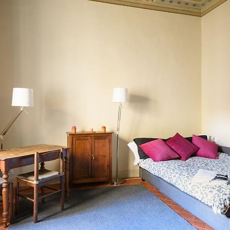 Servi Apartment ฟลอเรนซ์ ภายนอก รูปภาพ