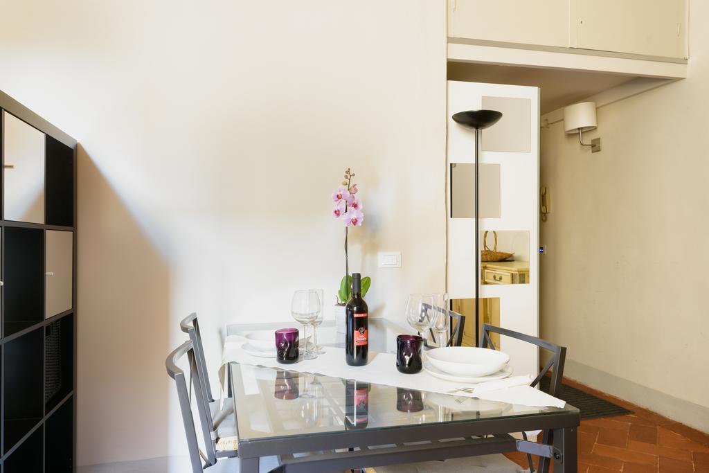 Servi Apartment ฟลอเรนซ์ ภายนอก รูปภาพ